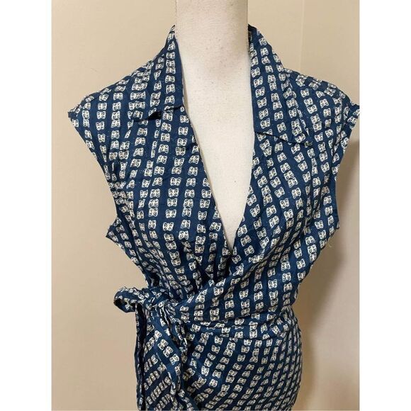 New Urban Outfitters Butterfly Wrap Mini Dress Size S - Picture 5 of 8